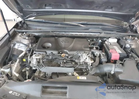 2020 Toyota Camry Le z USA, uszkodzony, nr VIN 4T1C11AK2LU933181